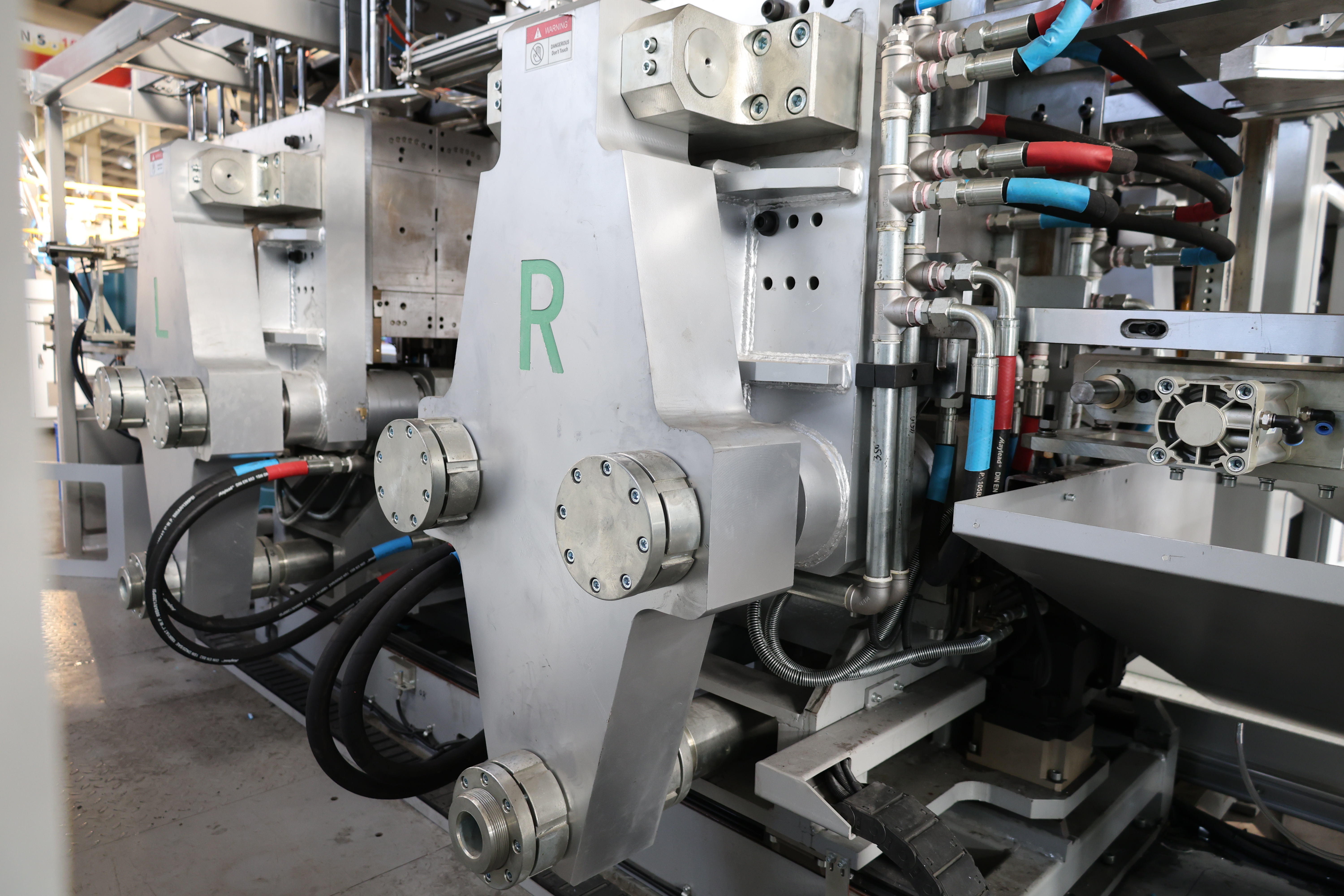 30L Double station Blow Molding Machine for chemical packaging 