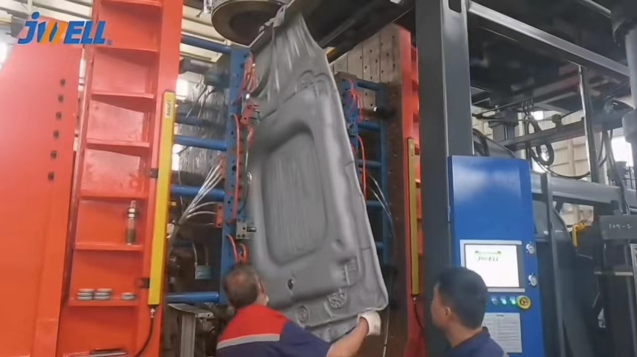 Jwell 500L/1000L Blow Molding Machine for PV Floating Platform/Spar Platform/Semi-Submersible Platform 