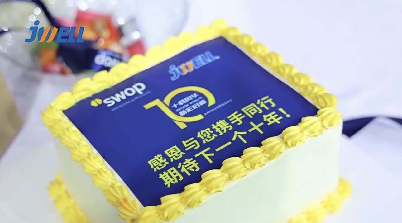 e1b7cd16-a7ae-495c-b93e-e6ba2a8a343f e1b7cd16-a7ae-495c-b93e-e6ba2a8a343f