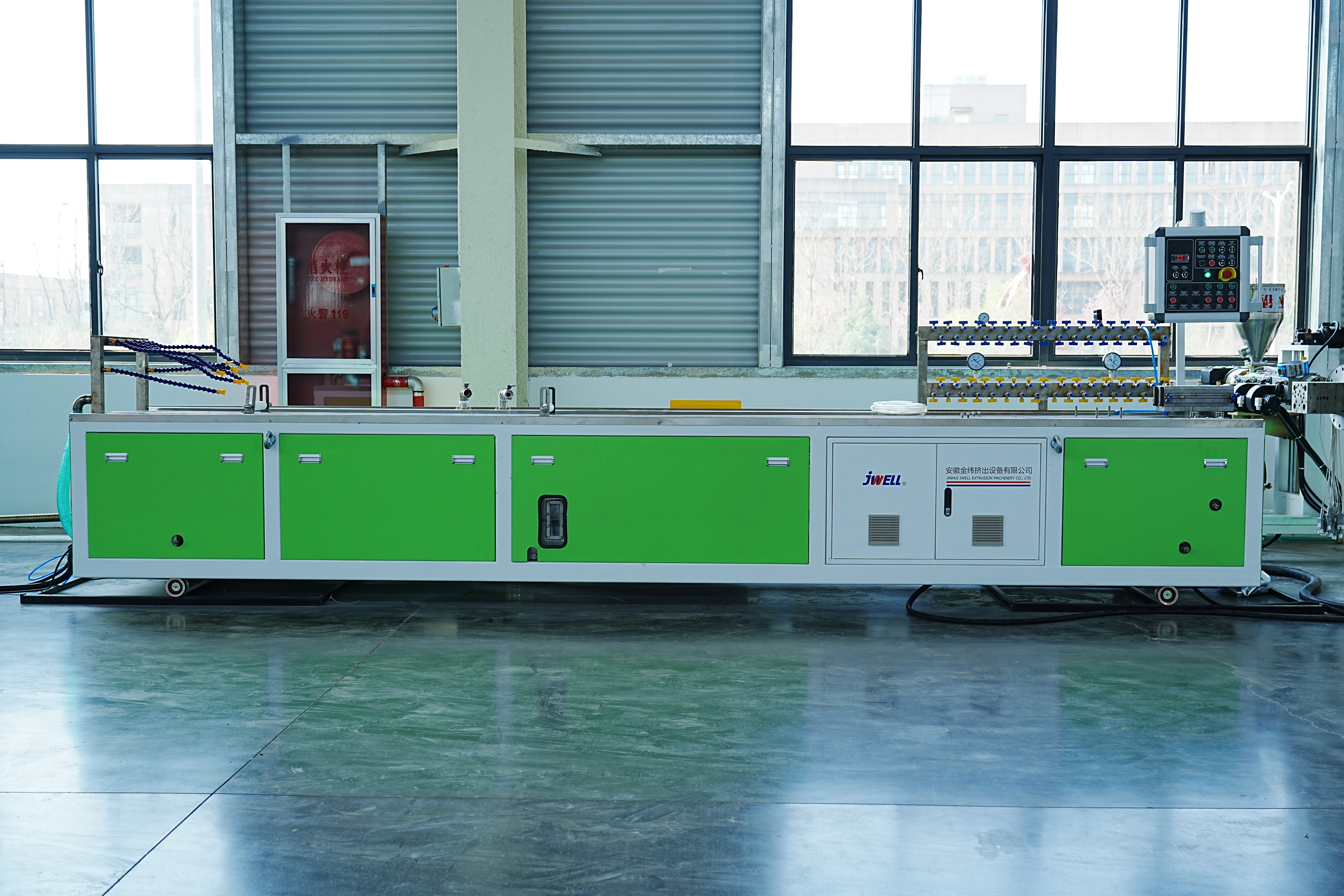 Full Automatic PVC Ceiling Panel Wall Panel Production Line For Interior Decoration